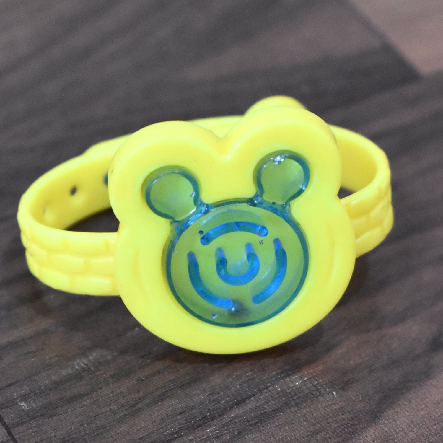 4425 30PC MICKEY MOUSE CHARACTER FOR KIDS WRIST WATCH DeoDap